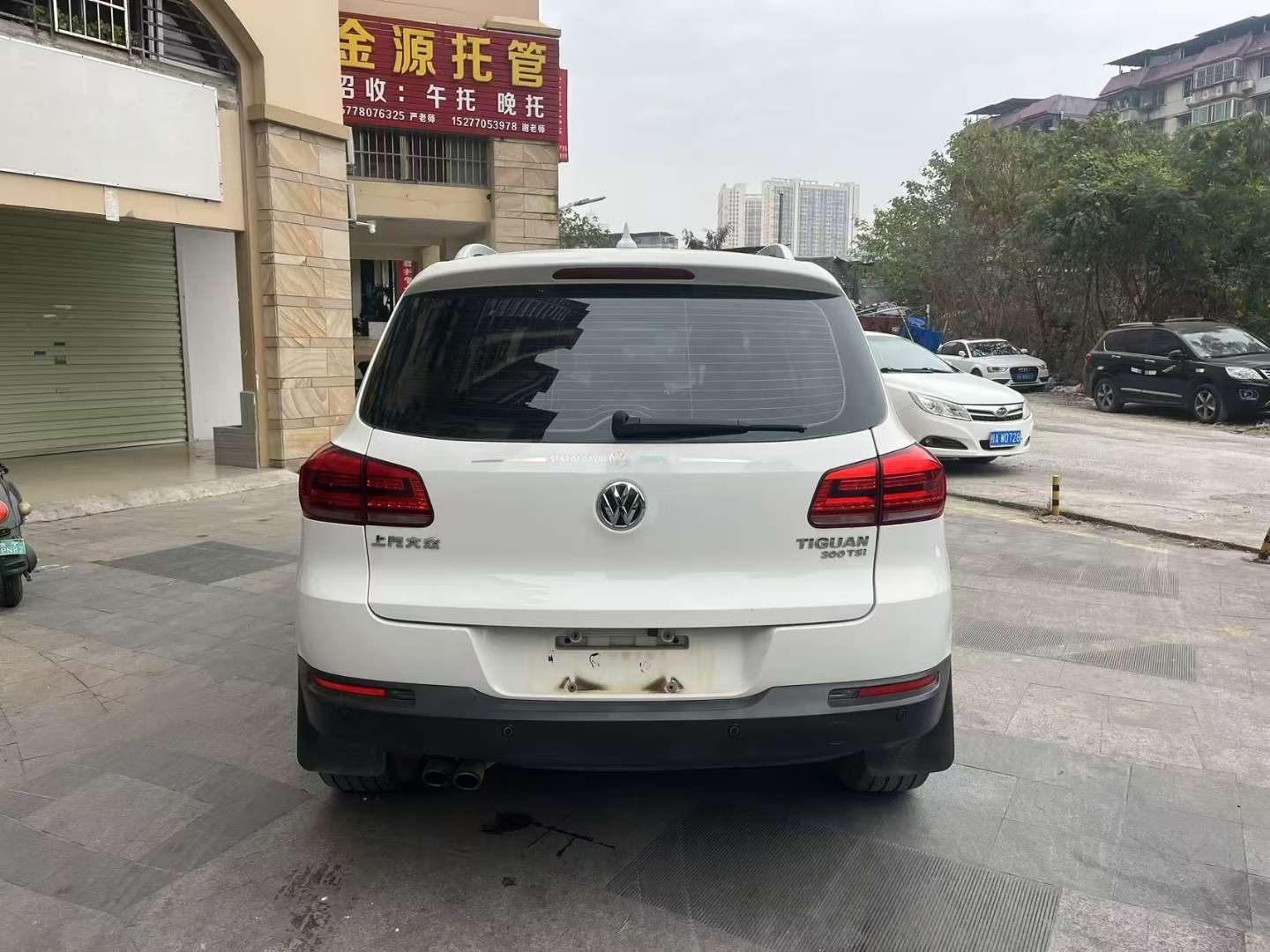Volkswagen Tiguan 1.8T Automatic Fashion Edition 3