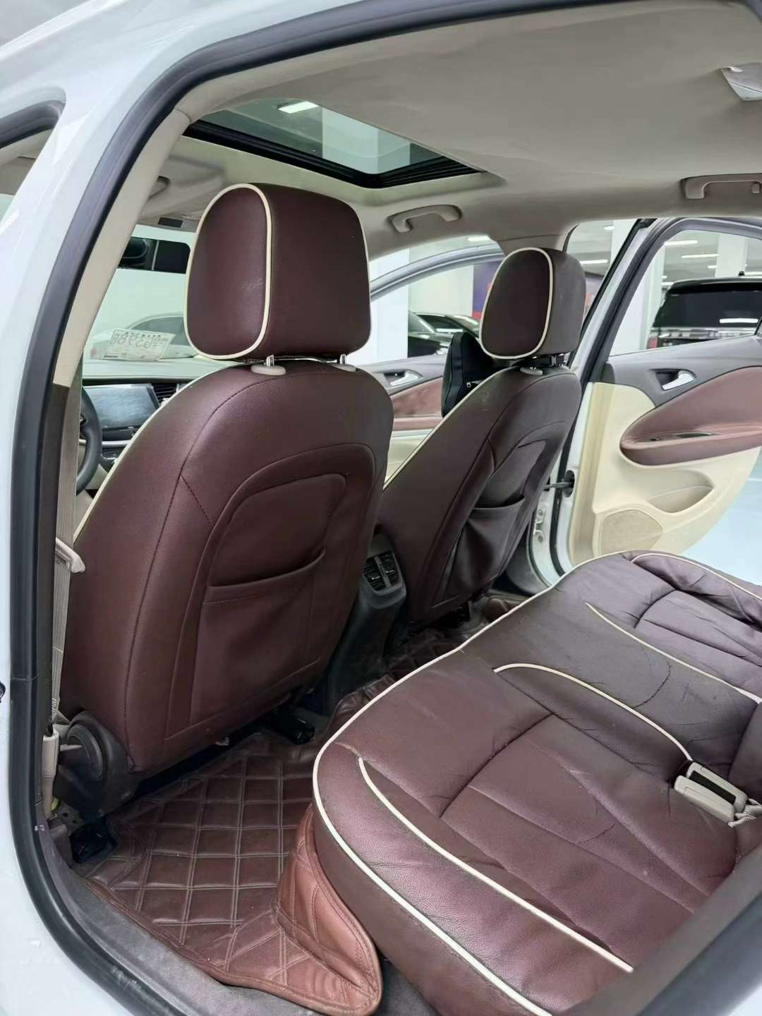 Buick Verano 7