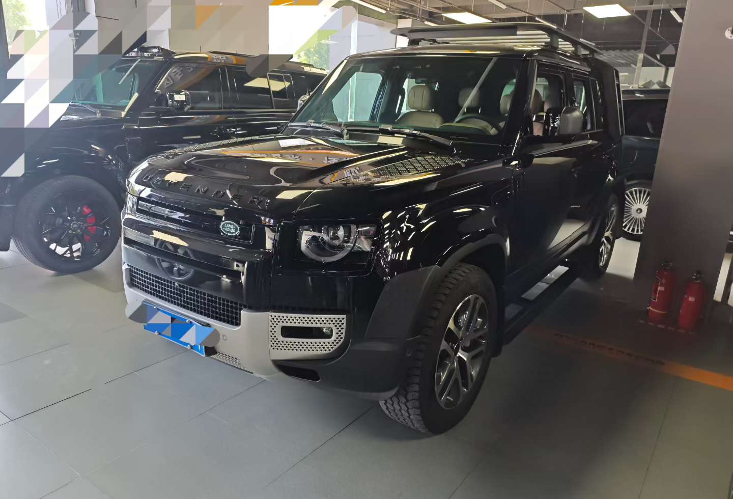 Land Rover Defender