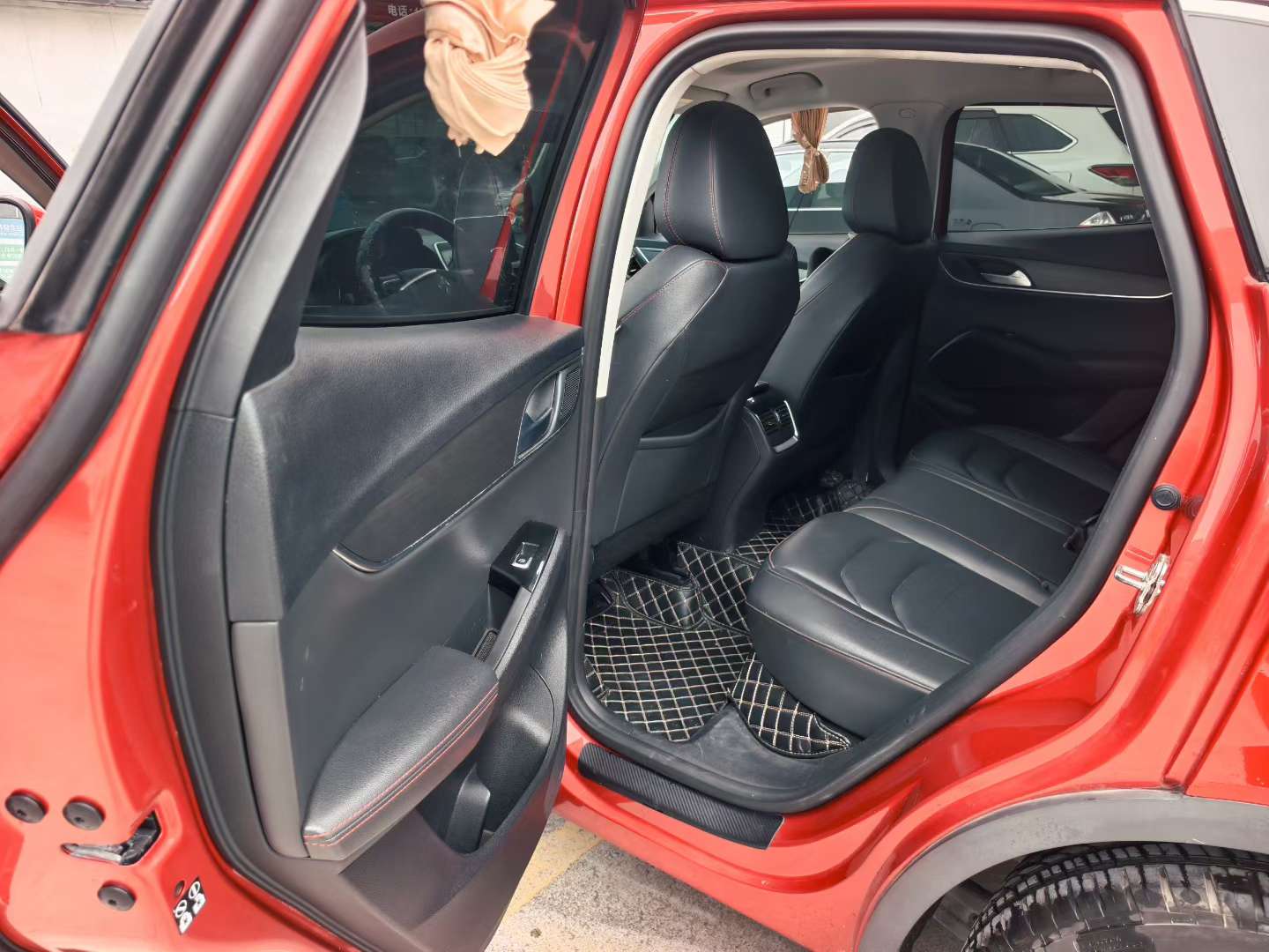 Borgward BX5 6