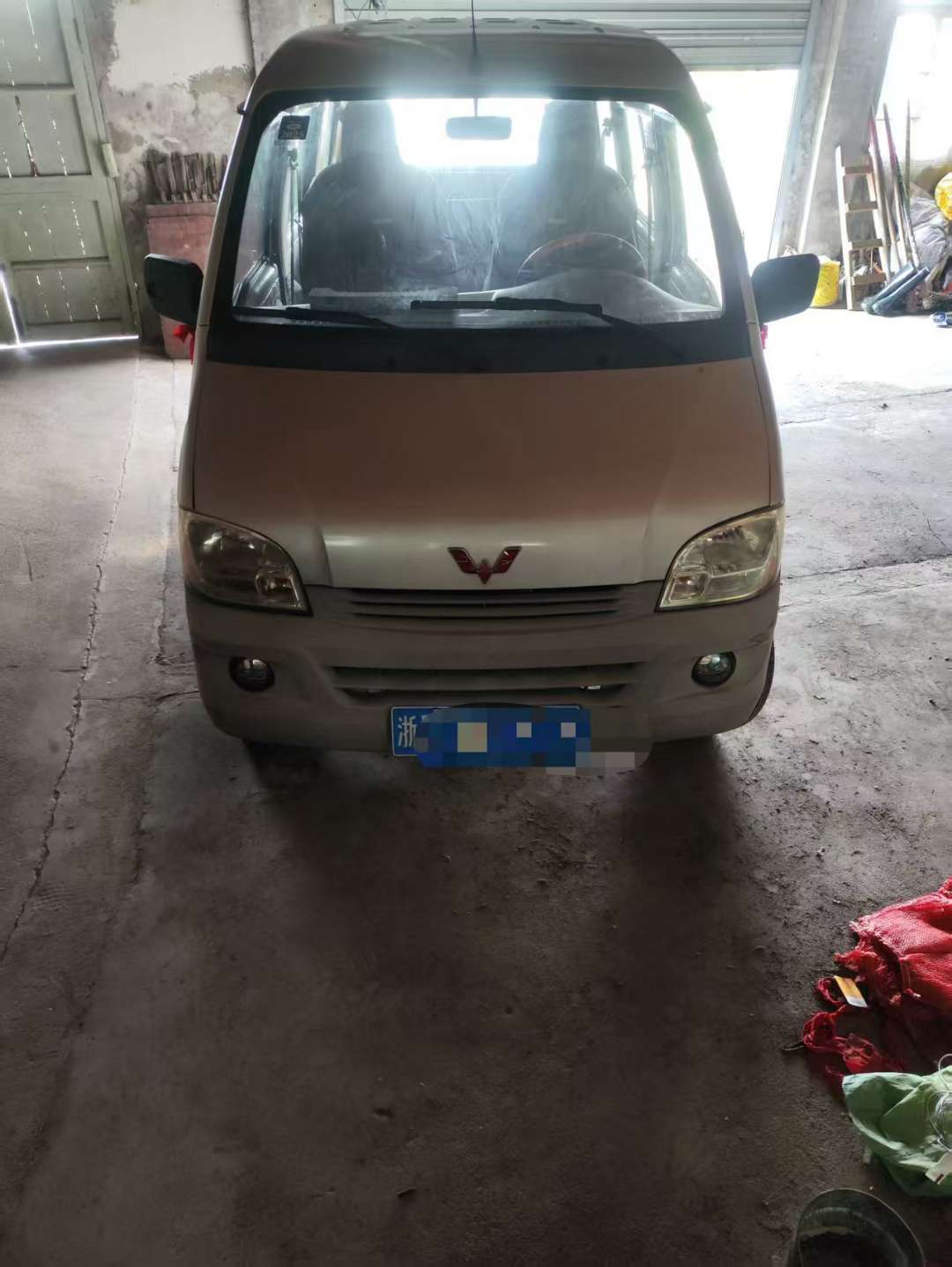 Wuling Sunshine 2014 1.0L 7-Seater
