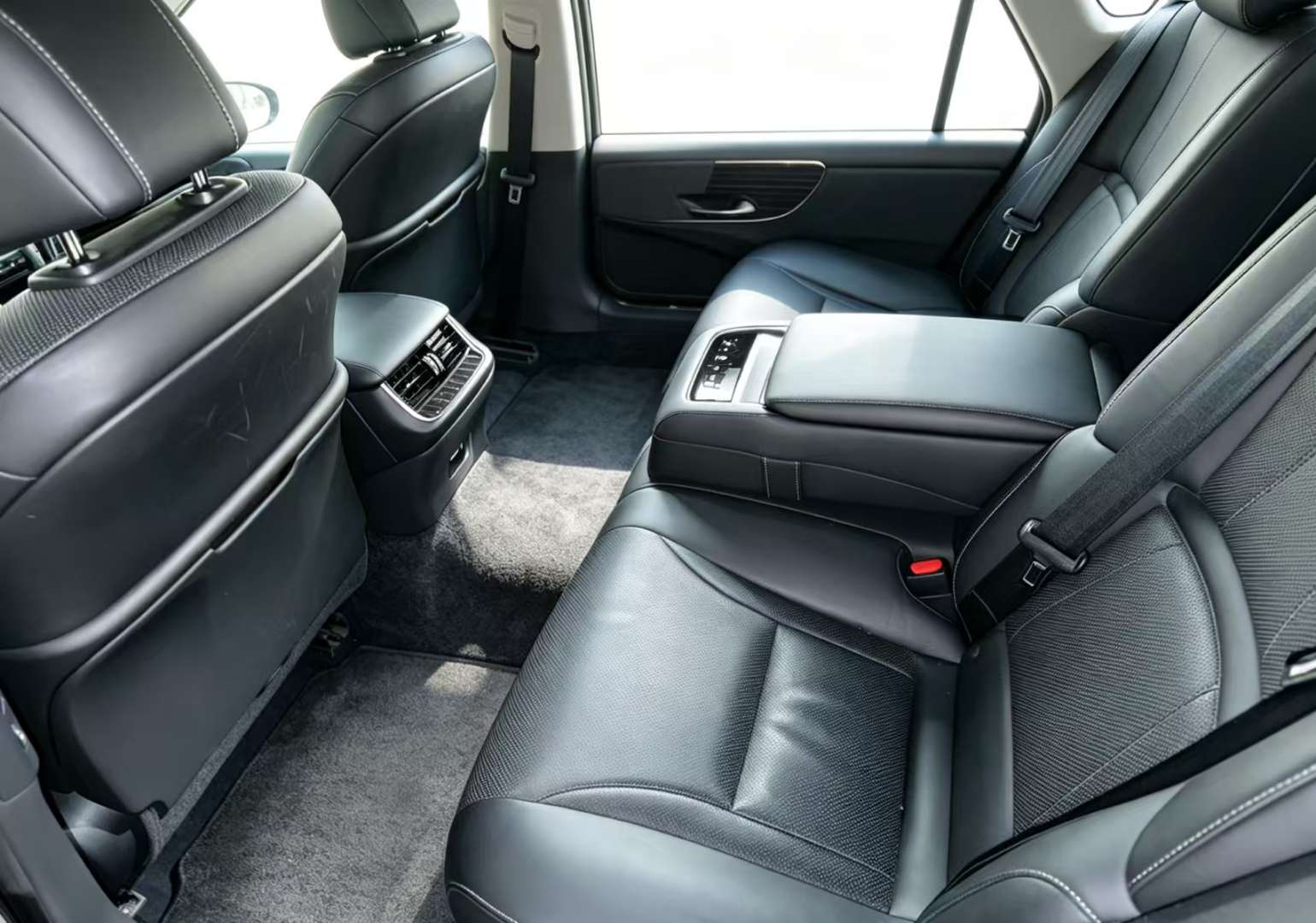 Lexus LS500h 3.5 CVT/Automatic Excellence Edition 4