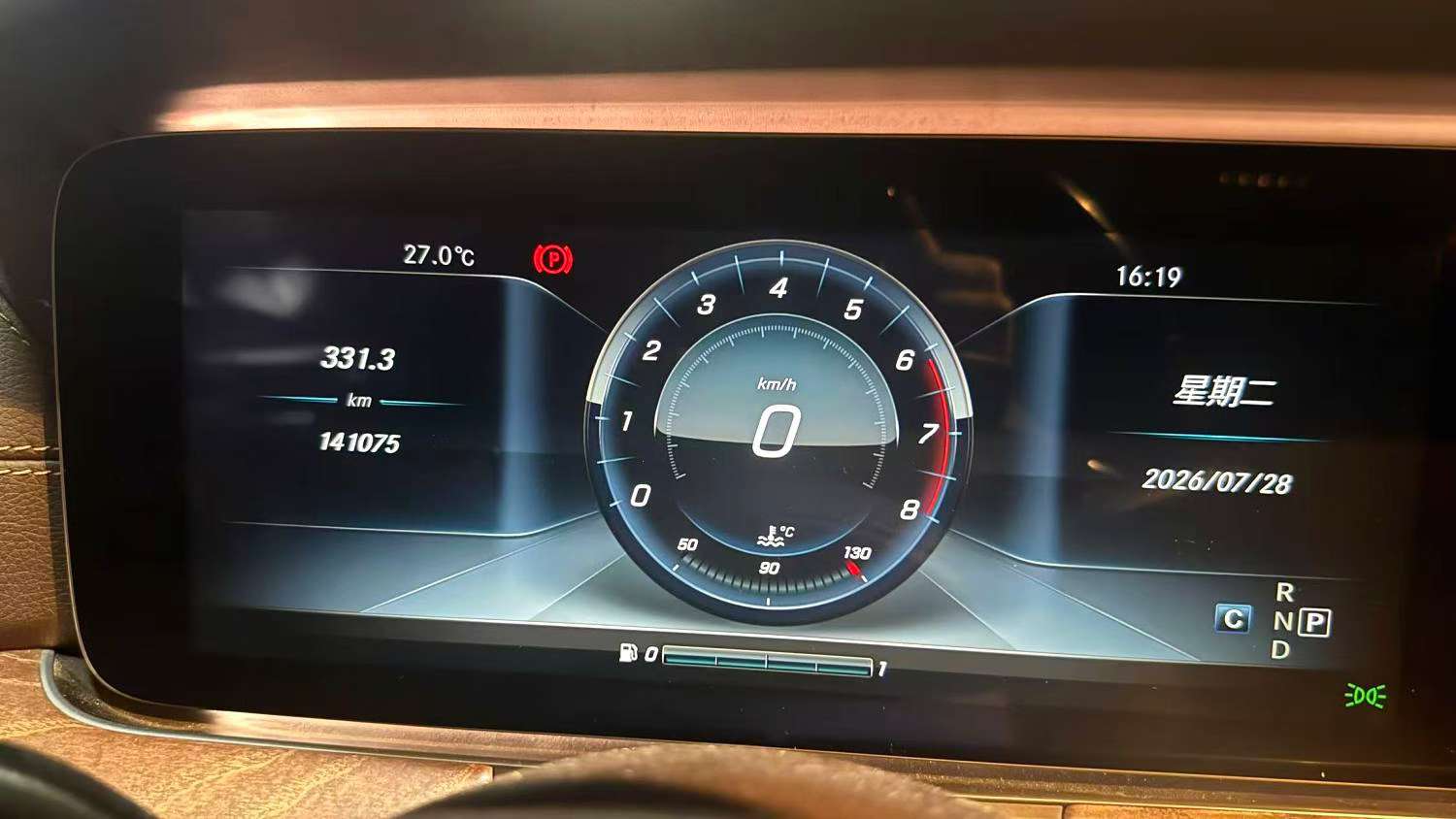 Mercedes-Benz E-Class E320L AWD Top Trim 4