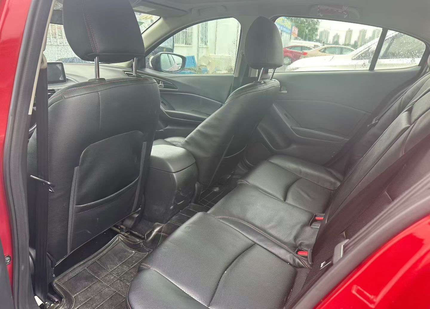 Mazda Axela Luxury Edition 3