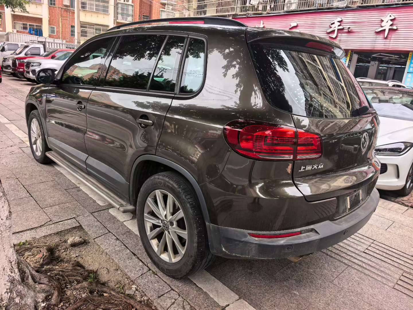 Volkswagen Tiguan 4