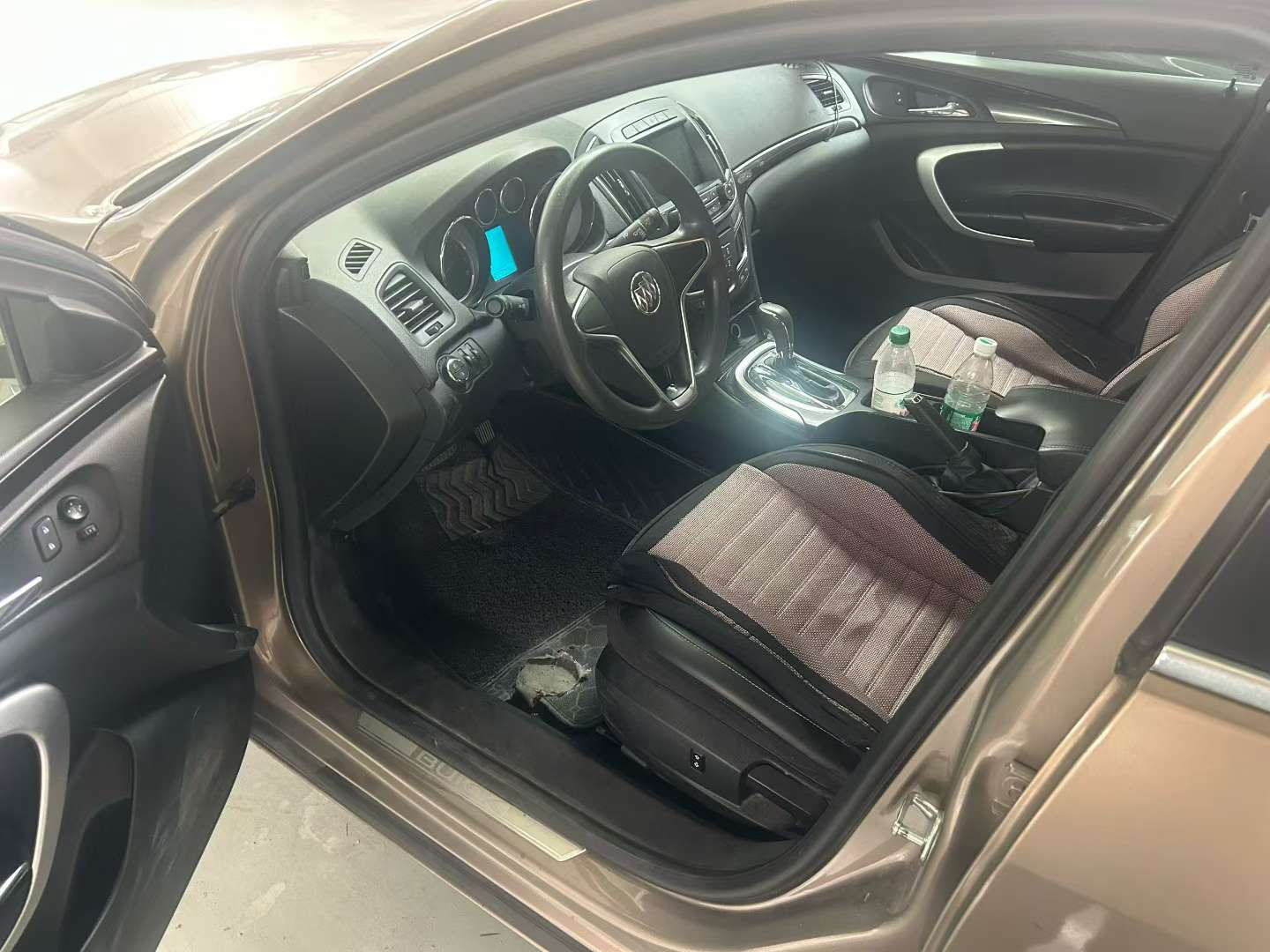 Buick Regal 4