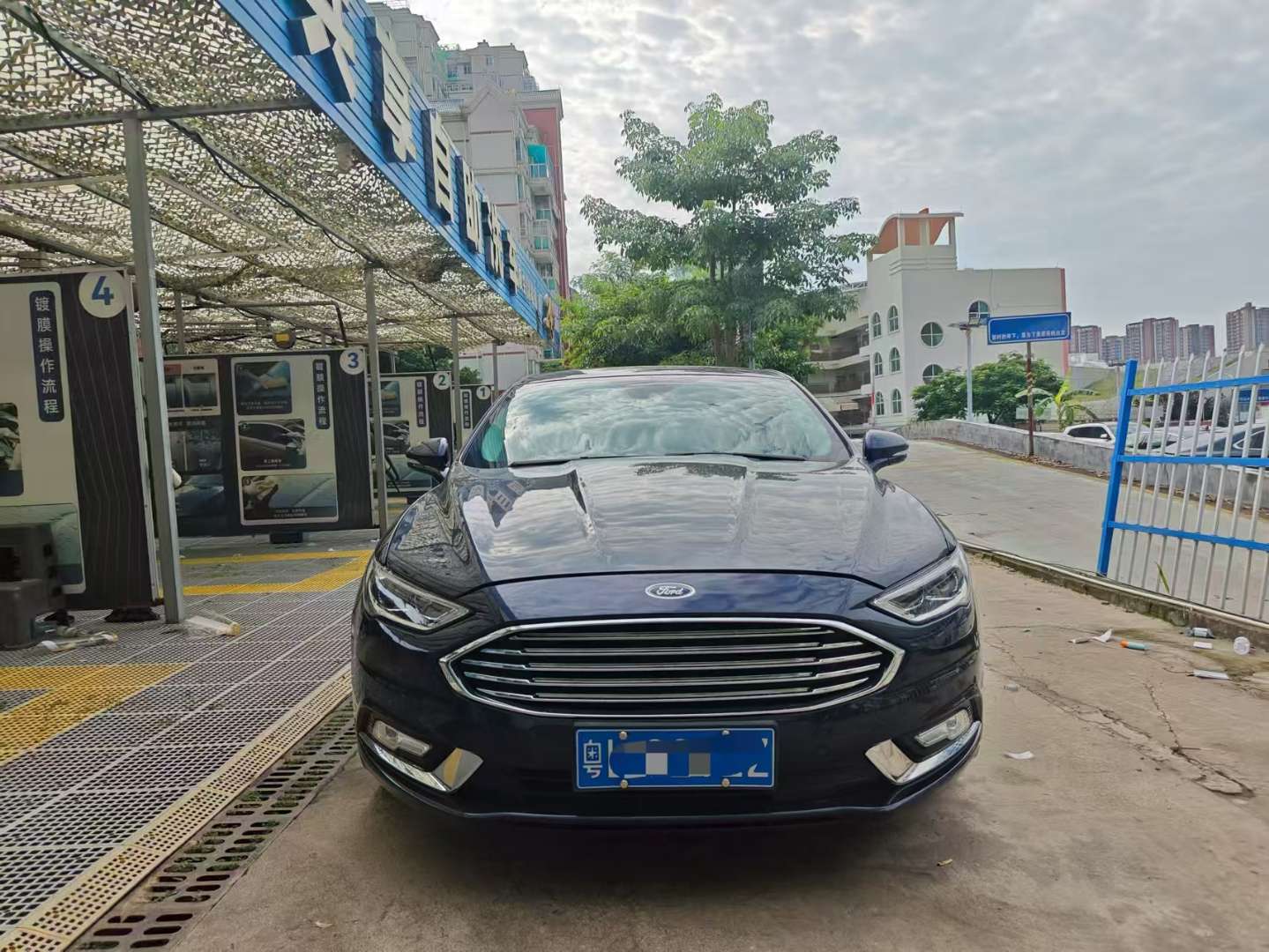 Ford Mondeo Ecoboost 180 Luxury