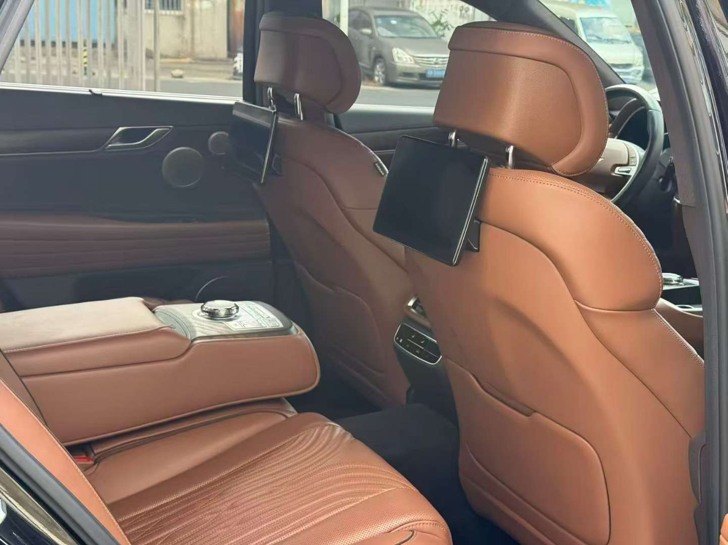 Genesis G80 Rear-Wheel Drive Flagship Edition 3