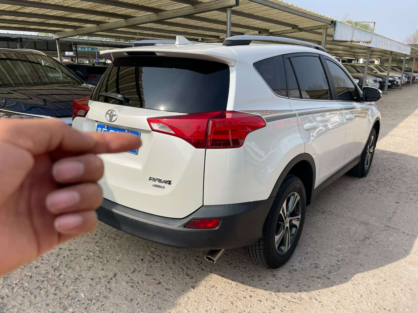 Toyota RAV4 2.0L Automatic 2WD 5