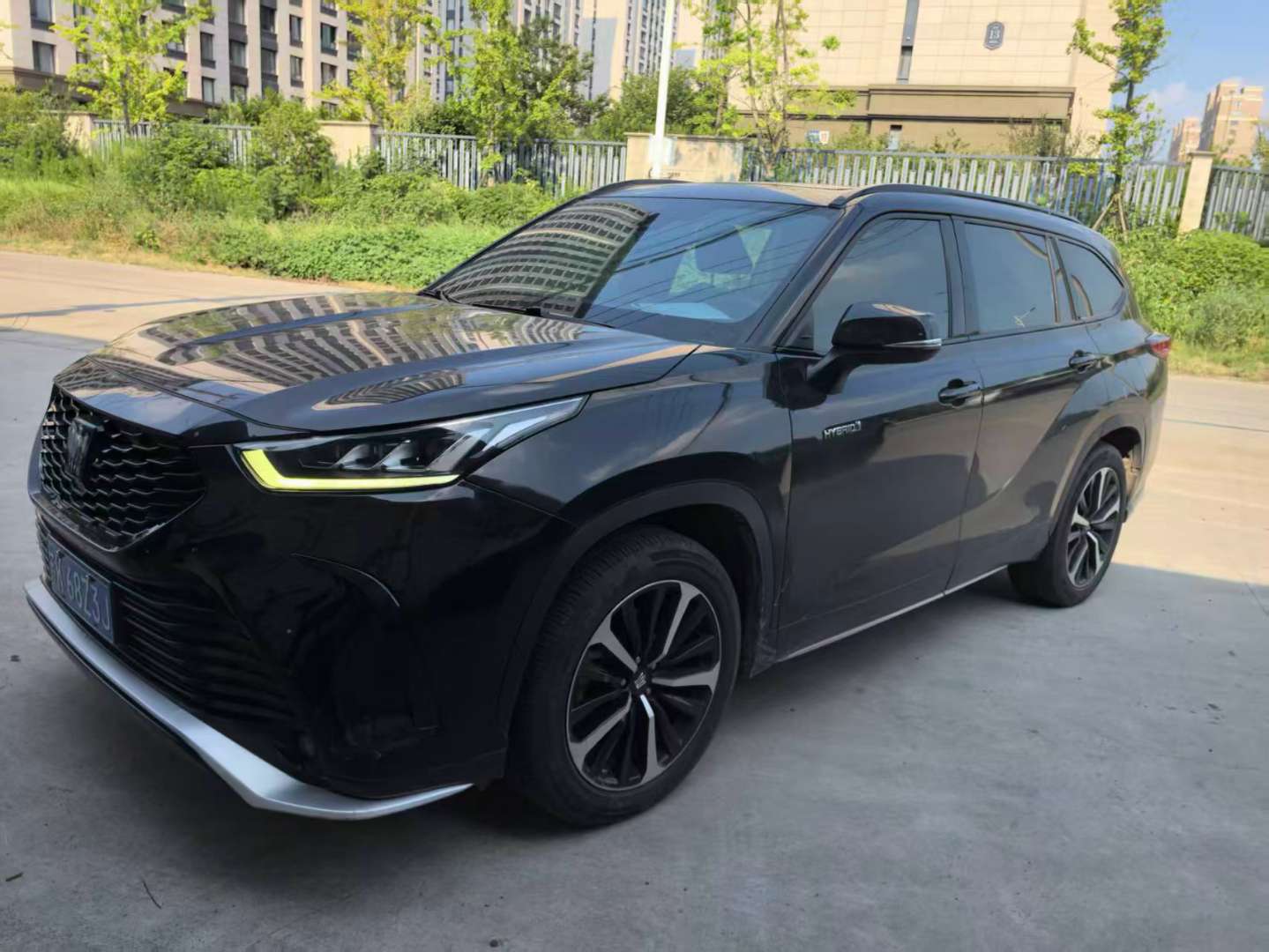 Toyota Crown Kluger 2022 2.5L AWD Luxury