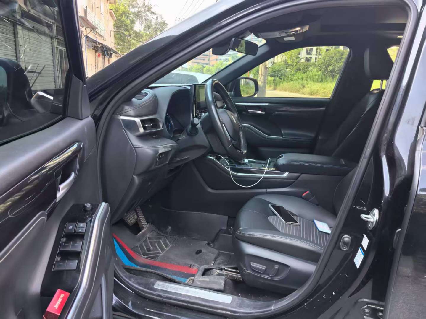 Toyota Crown Kluger 2022 2.5L AWD Luxury 4