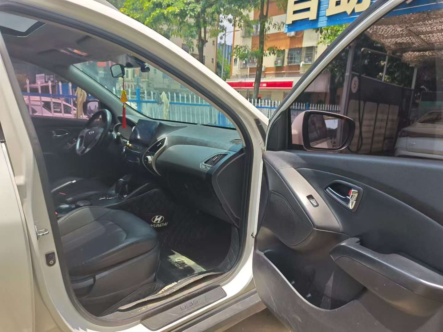 Hyundai ix35 2.0L GLS Automatic 2WD Smart Edition 6