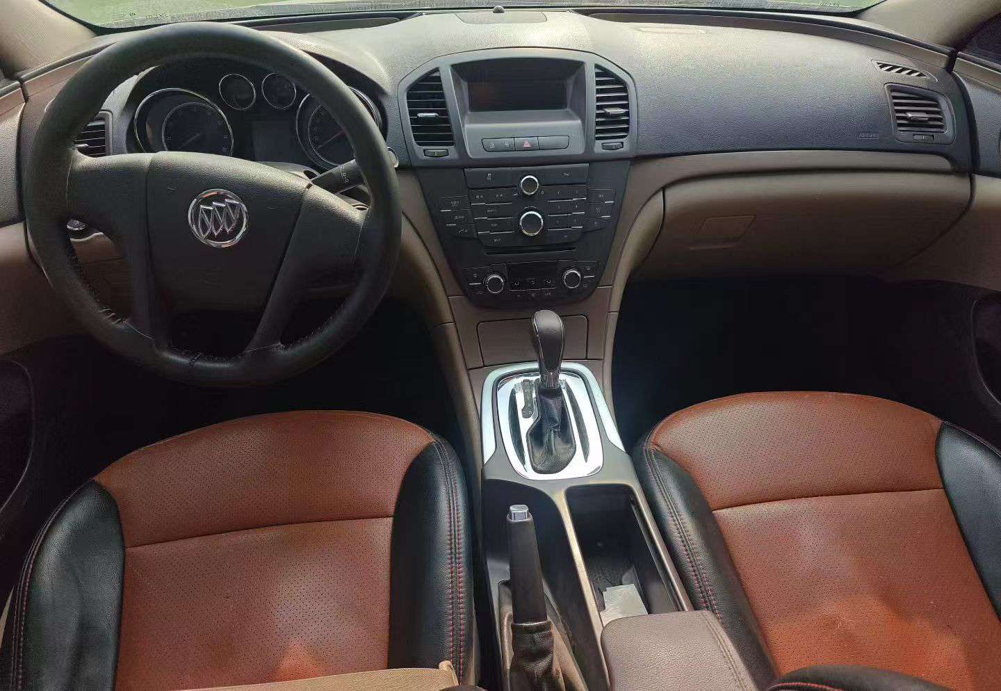 Buick Regal 2012 2.0L Automatic Sunroof 5
