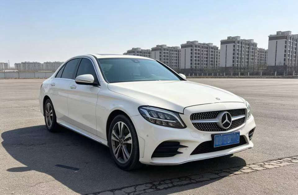 Mercedes-Benz C-Class 1.6T Sport 2