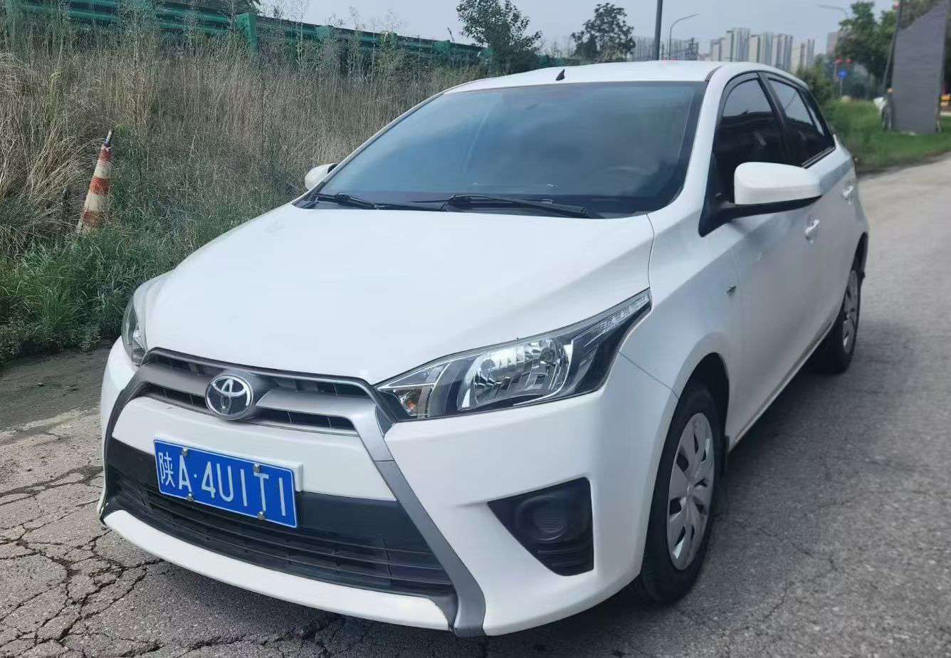 Toyota Yaris L 2015 1.5L