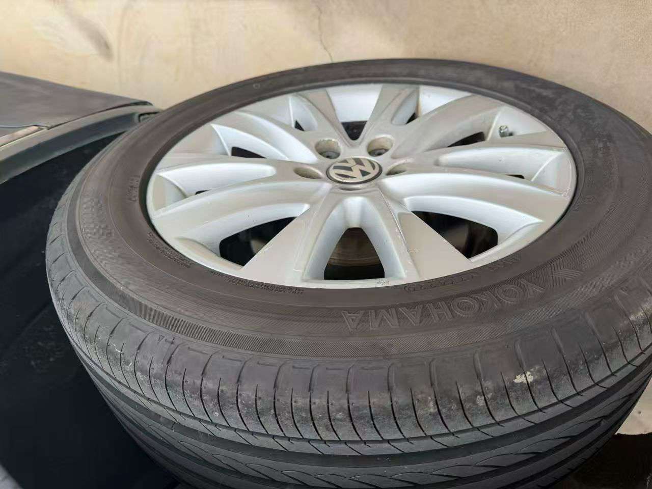 Volkswagen Touran 2.0T 4WD 8