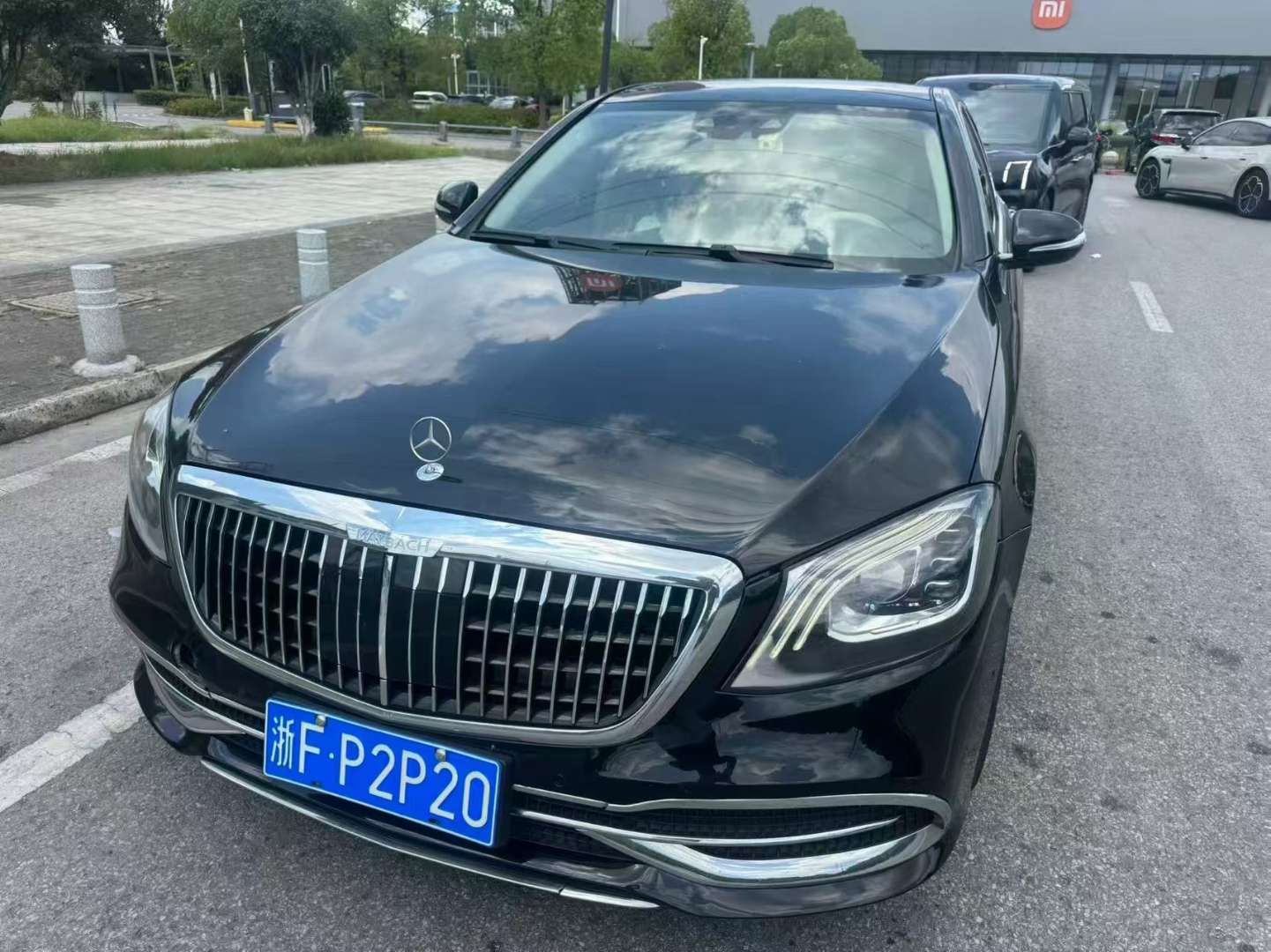 Mercedes-Benz S-Class S320 Luxury
