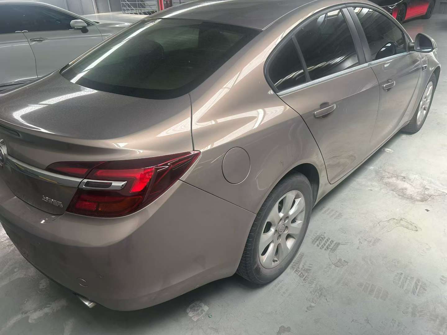 Buick Regal 8