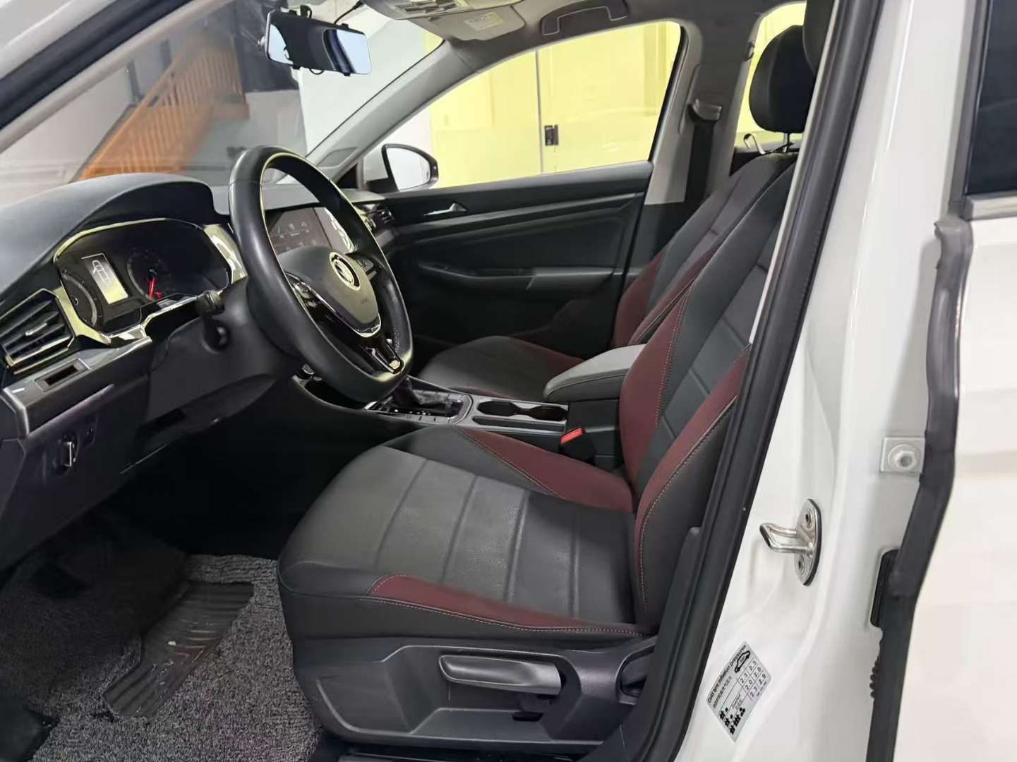 Volkswagen Bora 280TSI DSG Elite Smart Connect 1.4T 6