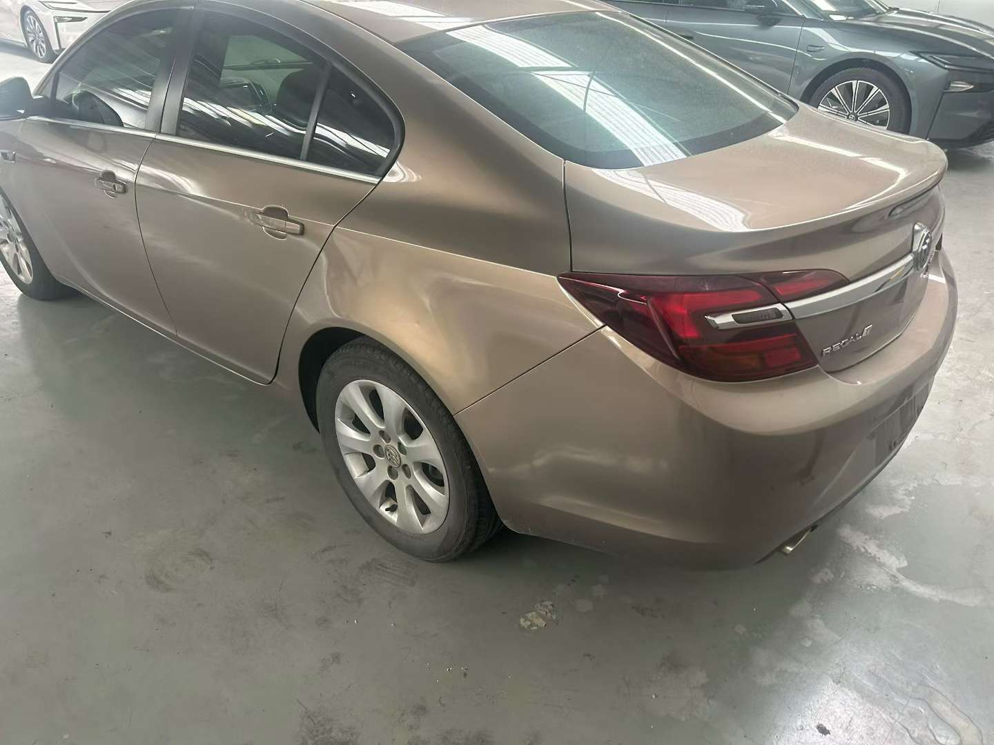 Buick Regal 7