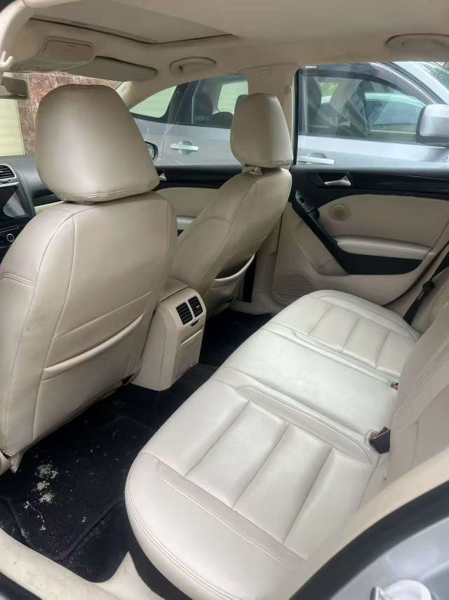 Volkswagen Golf 2012 1.4T Comfort Edition 3