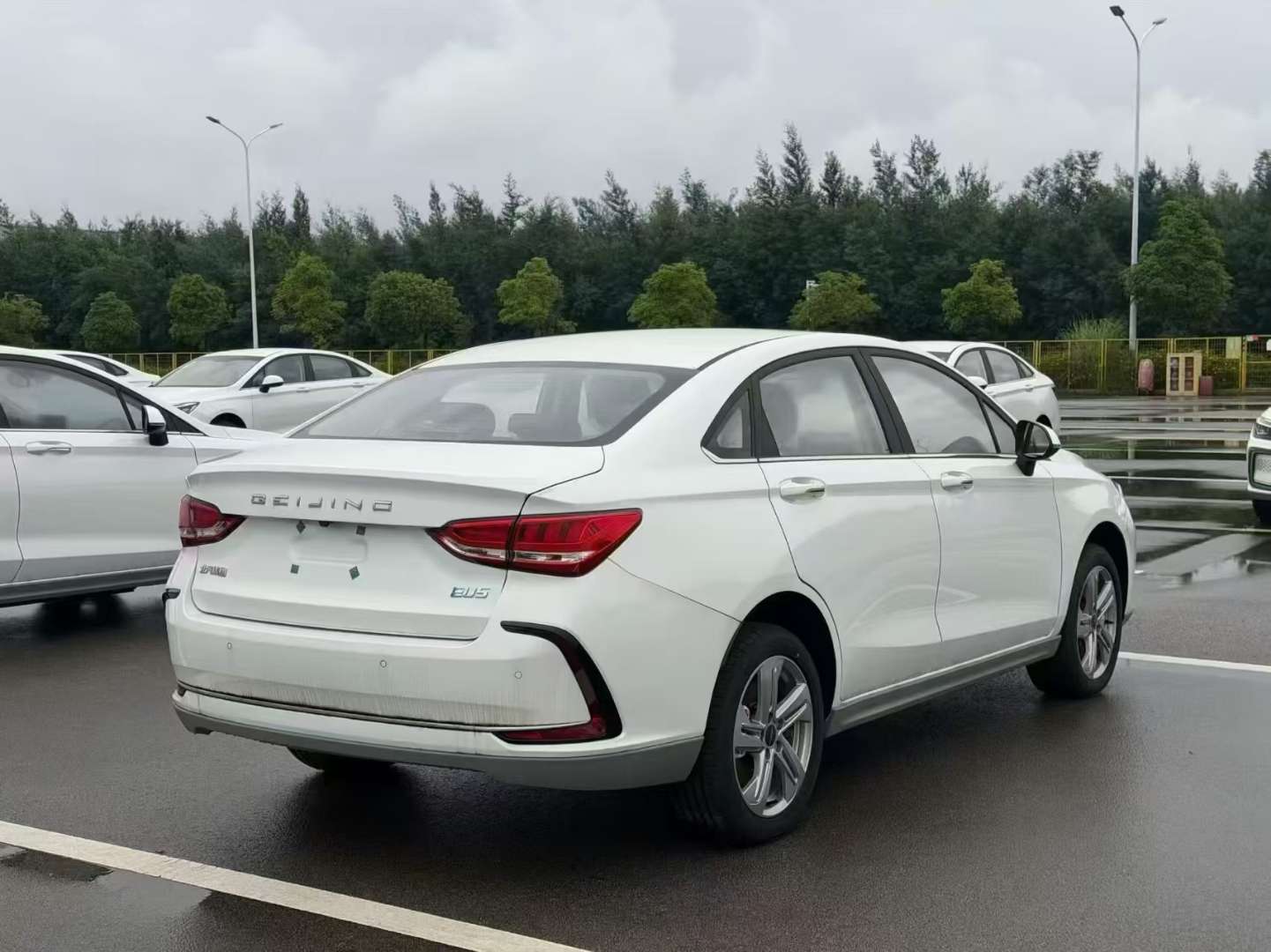 BAIC EU5 3