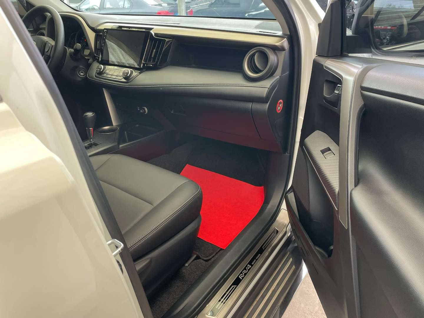 Toyota RAV4 2.0L Automatic Style Edition 5