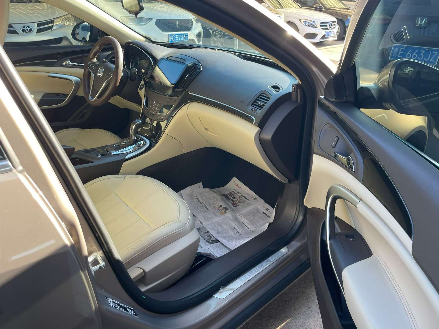 Buick Regal 2017 2.0L Automatic Elite High Trim 5
