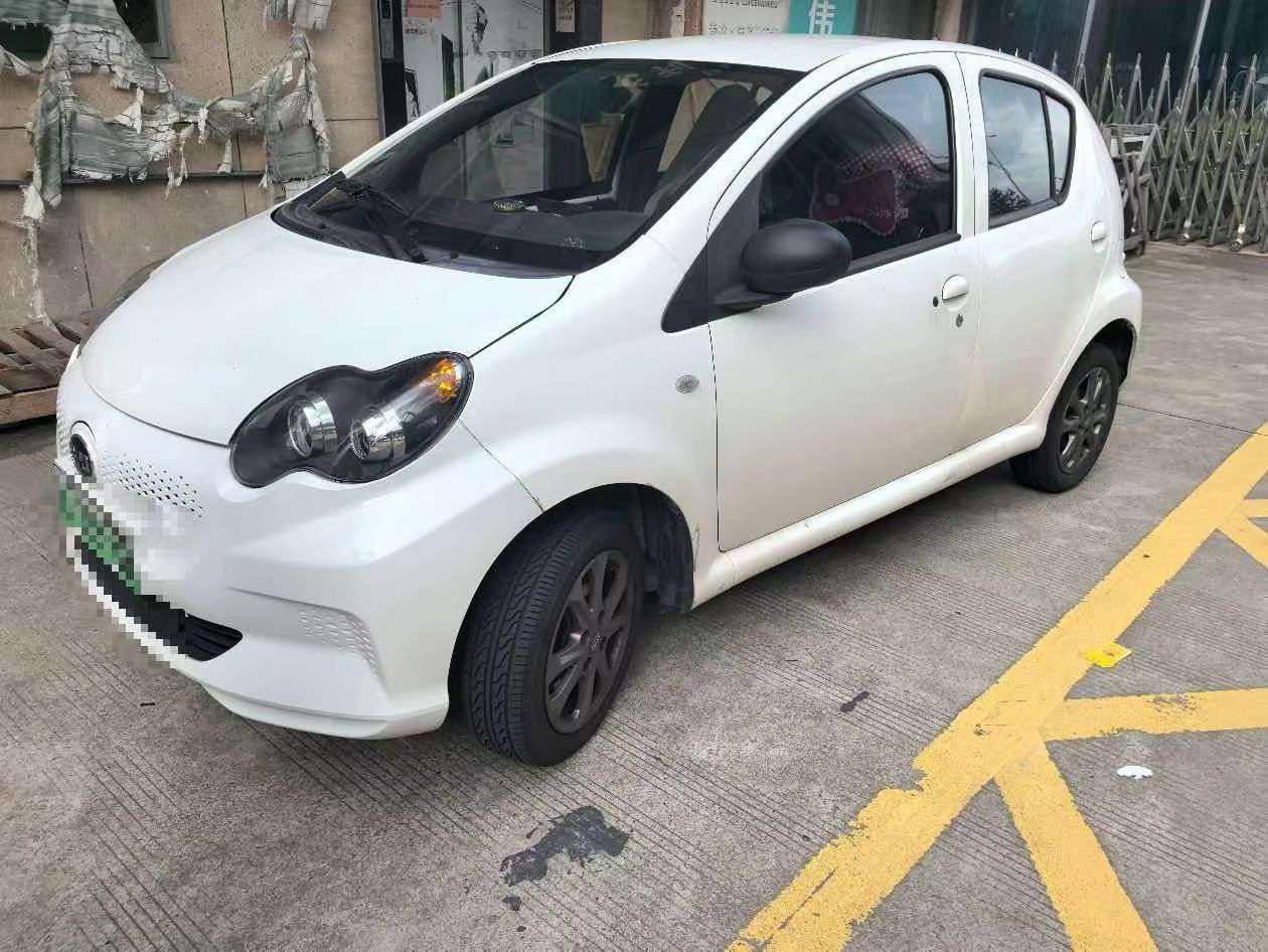 BYD e1