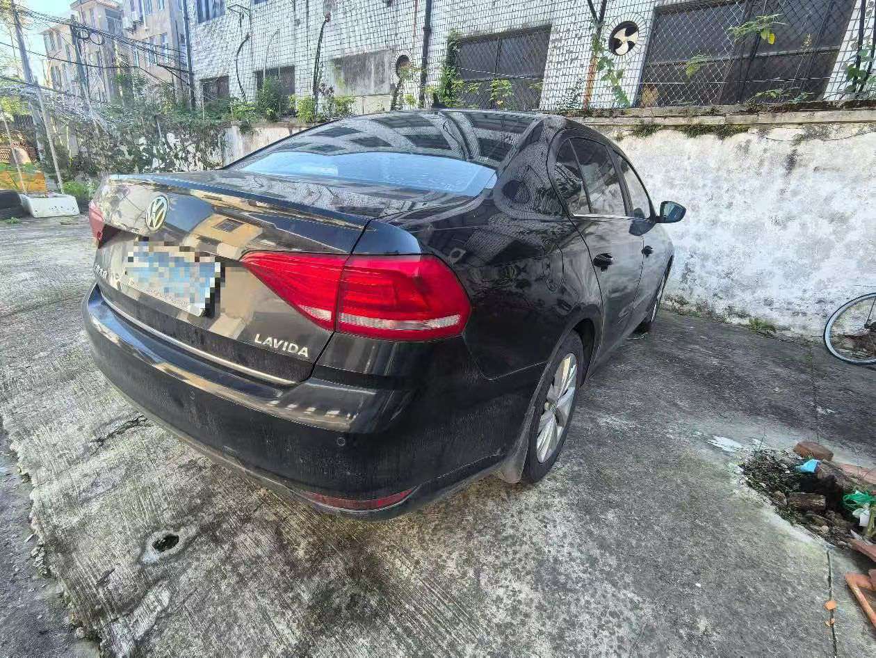 Volkswagen Lavida 3