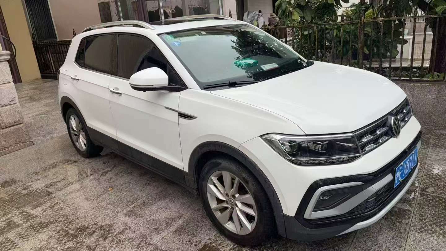 Volkswagen T-Cross 2