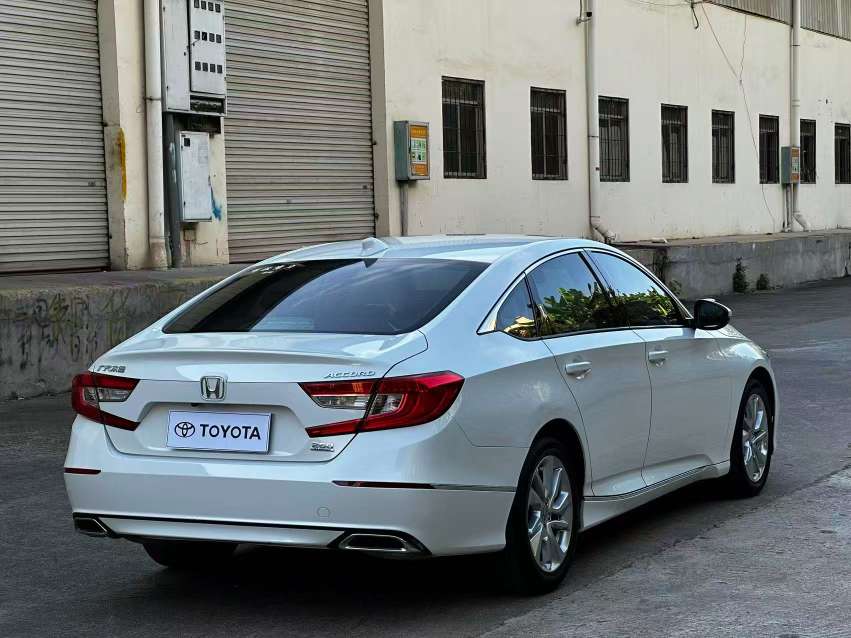 Honda Accord 9