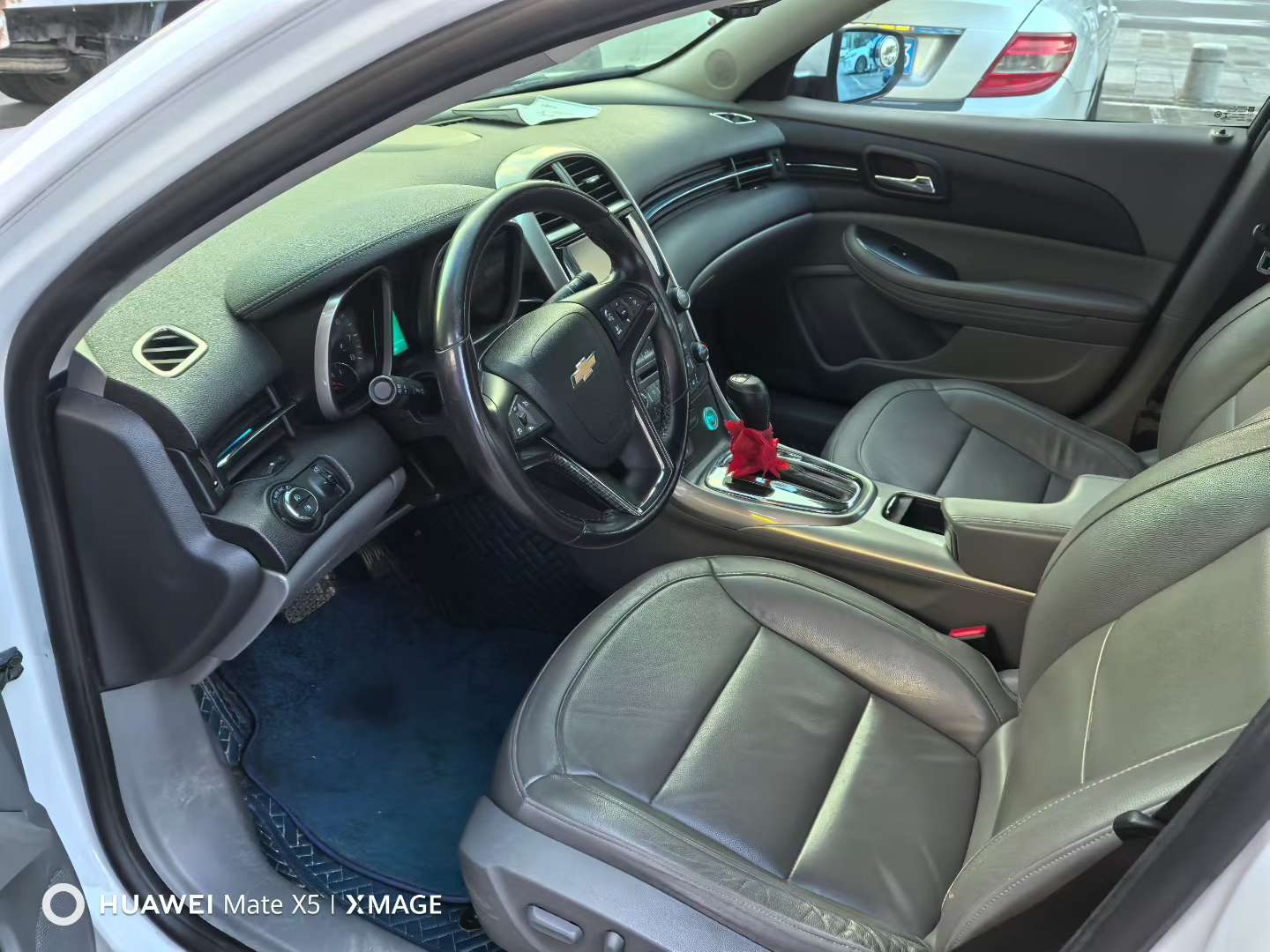 Chevrolet Malibu 2015 2.0L Automatic with Sunroof 6