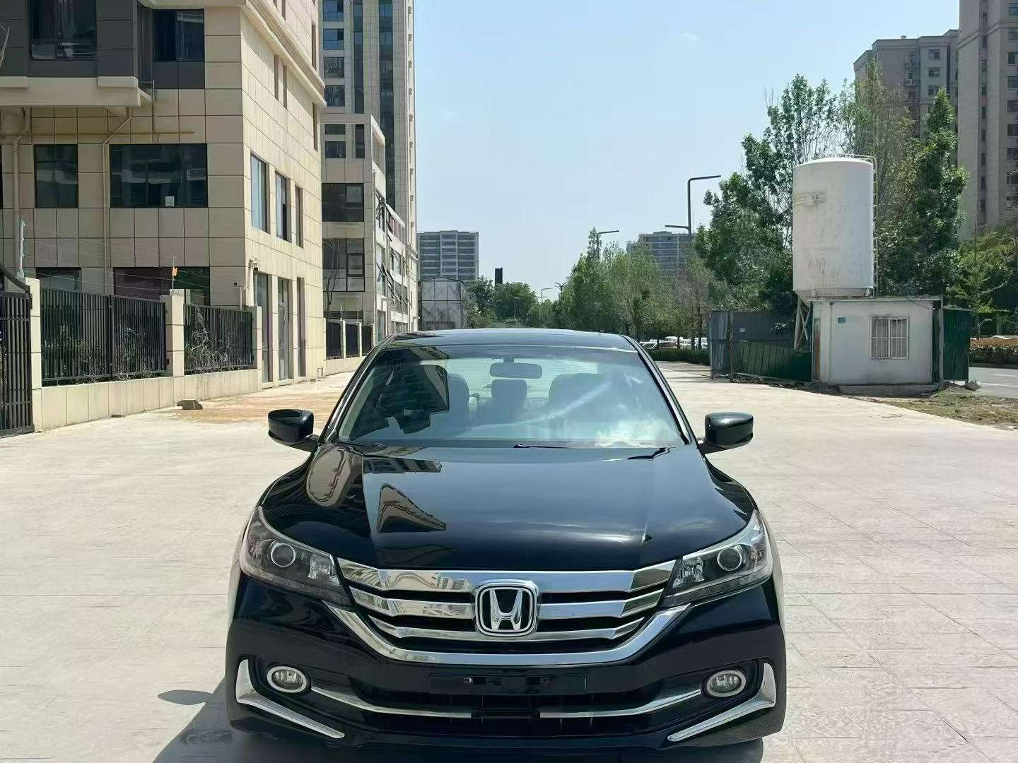 Honda Accord 2015 2.0L Automatic 2