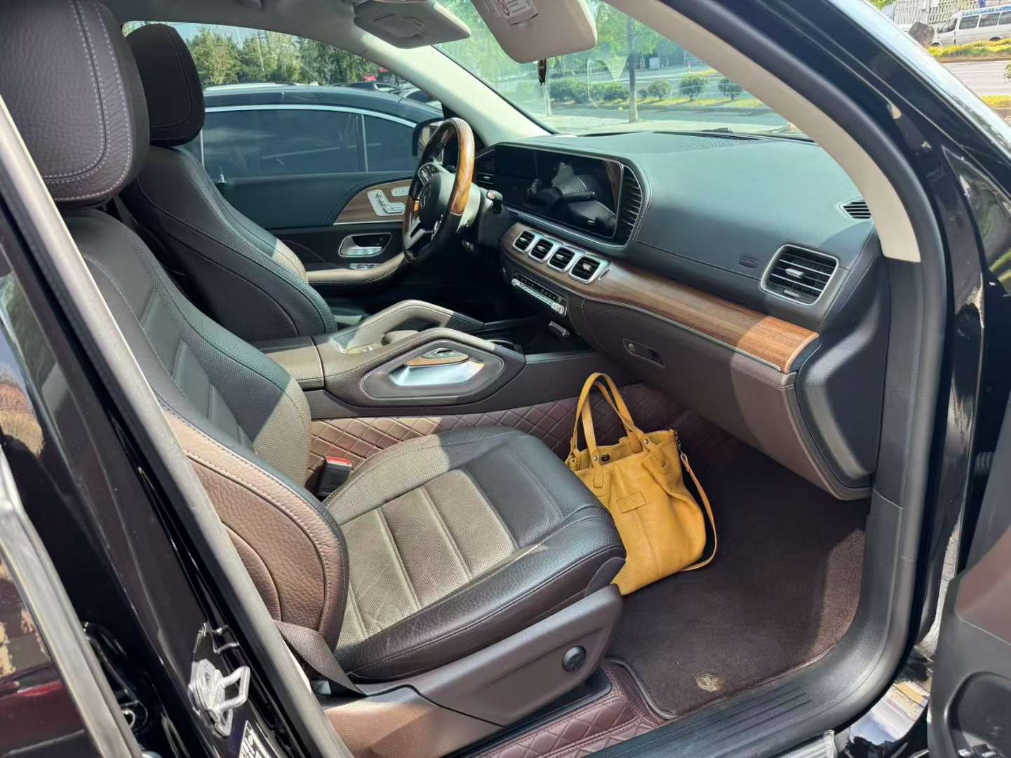 Mercedes-Benz GLS 5