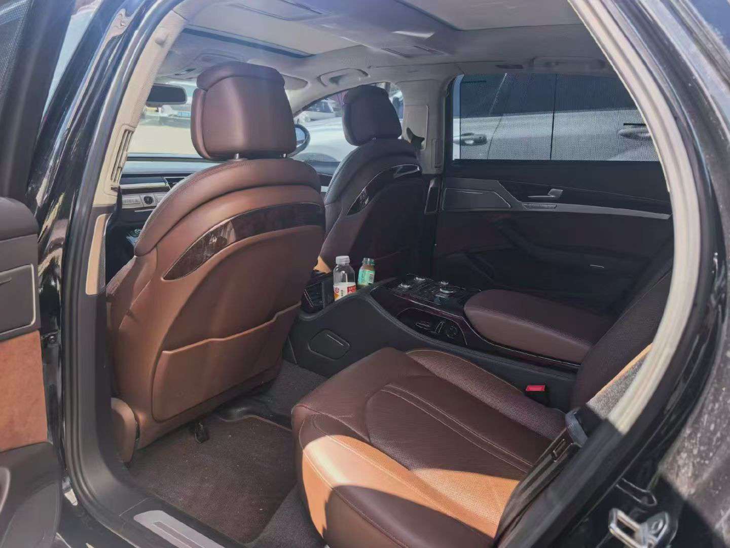 Audi A8L 5