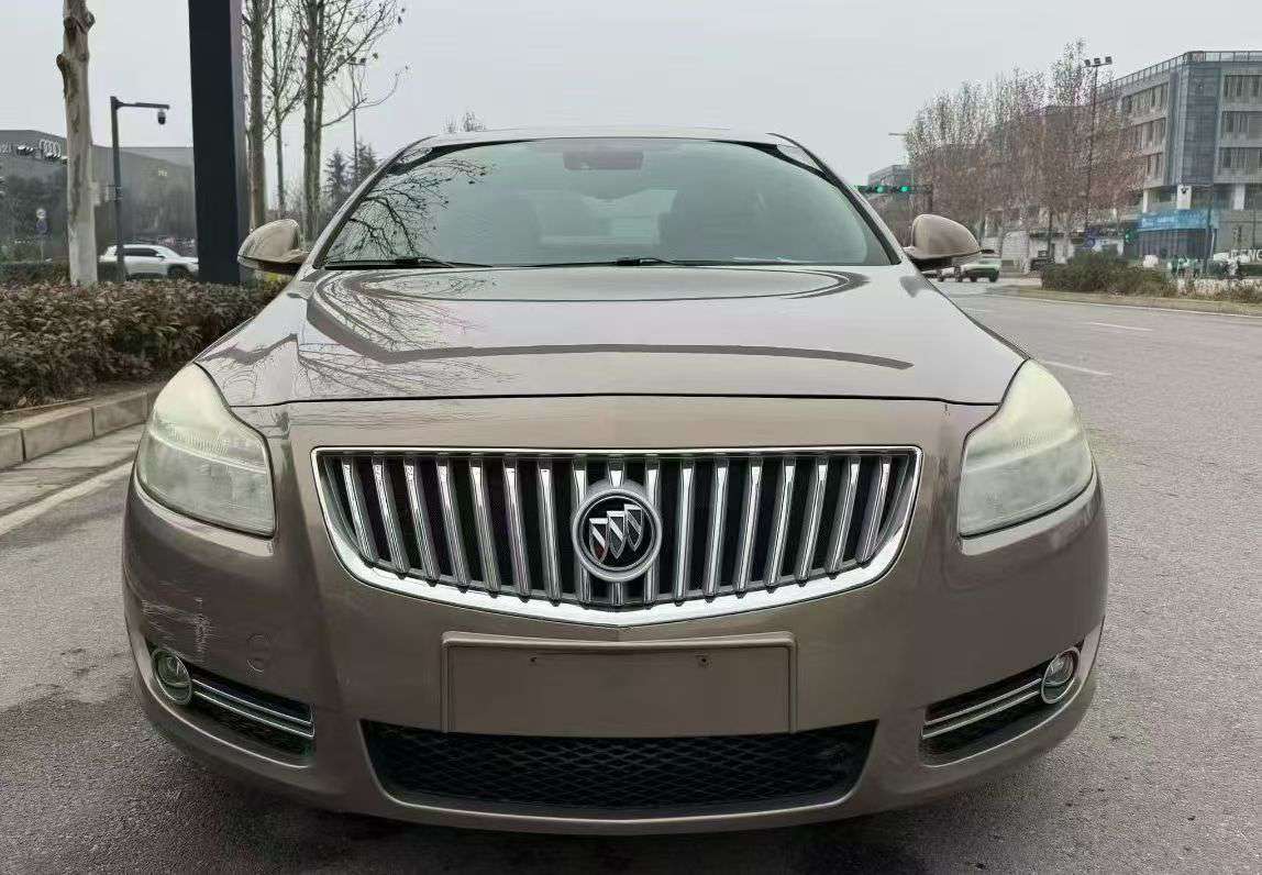 Buick Regal 2012 2.0L Automatic Sunroof
