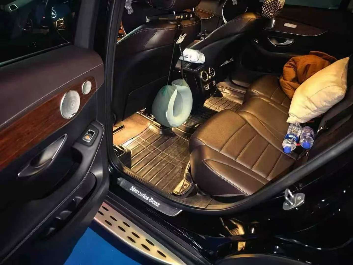 Mercedes-Benz GLC GLC300L Luxury 2