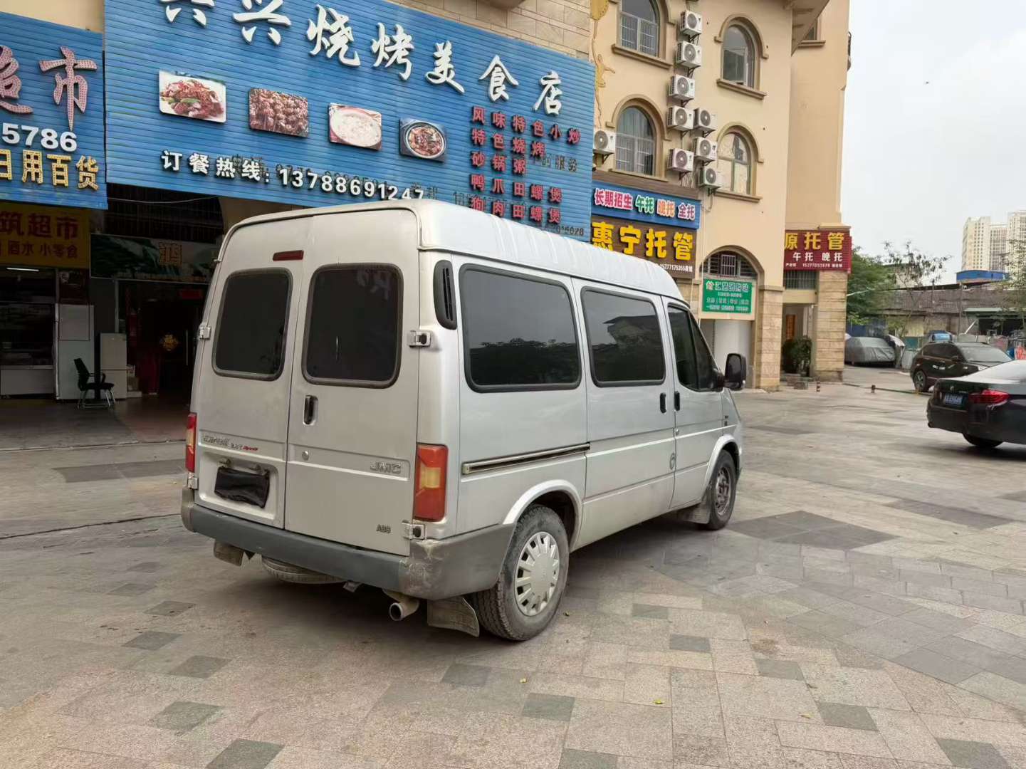 JMC Transit 2.8T Diesel 6 Seats Short Wheelbase 4
