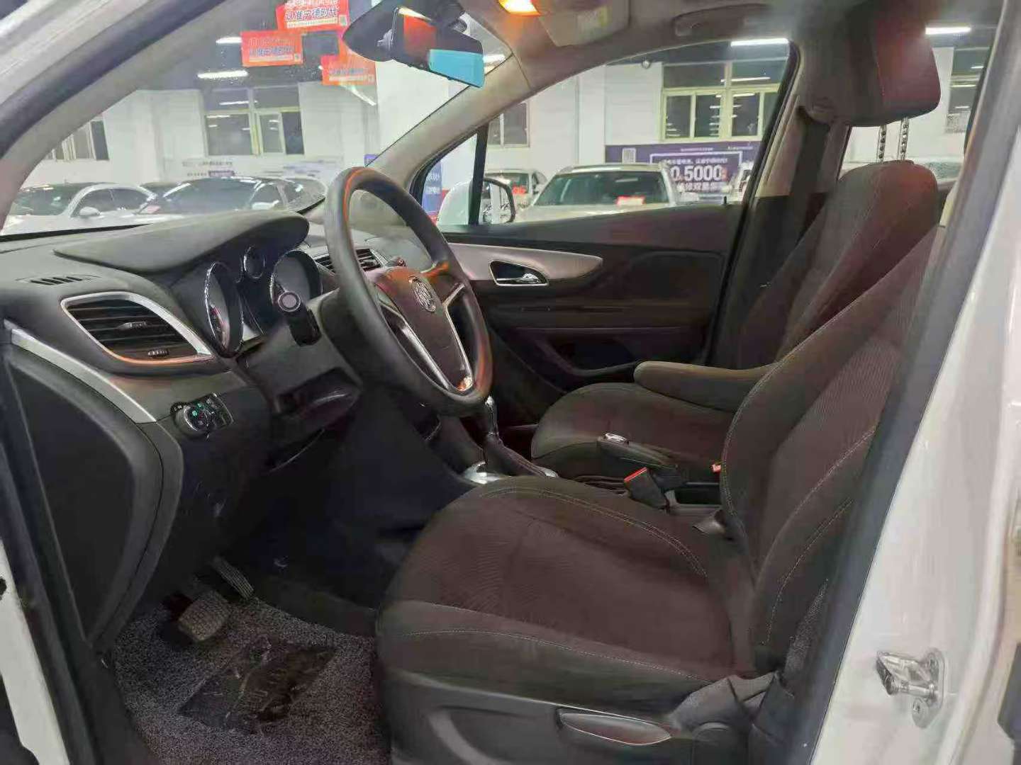 Buick Encore 1.4T FWD Urban Elite 3