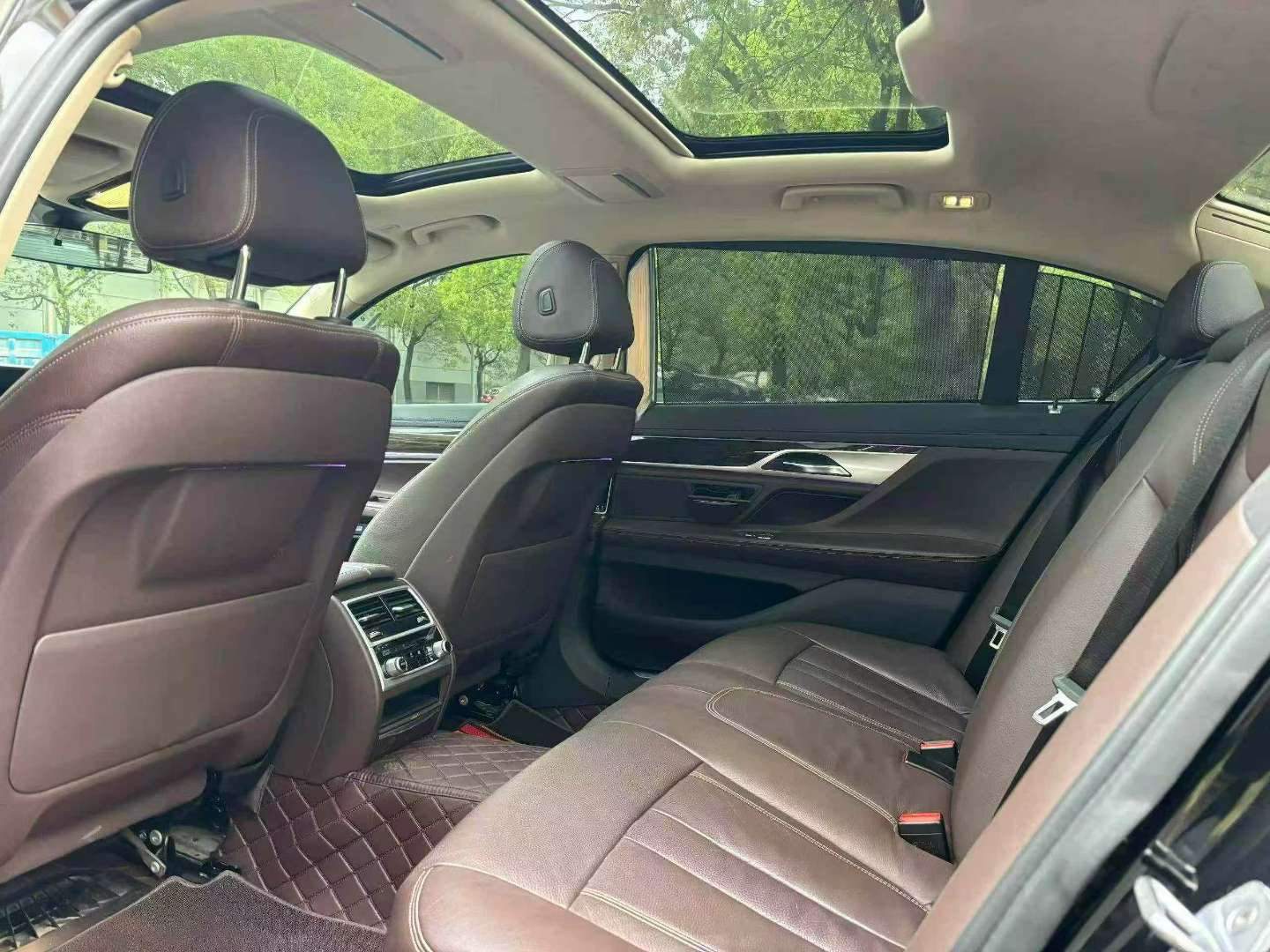 BMW 7 Series 2017 730Li Leading 5