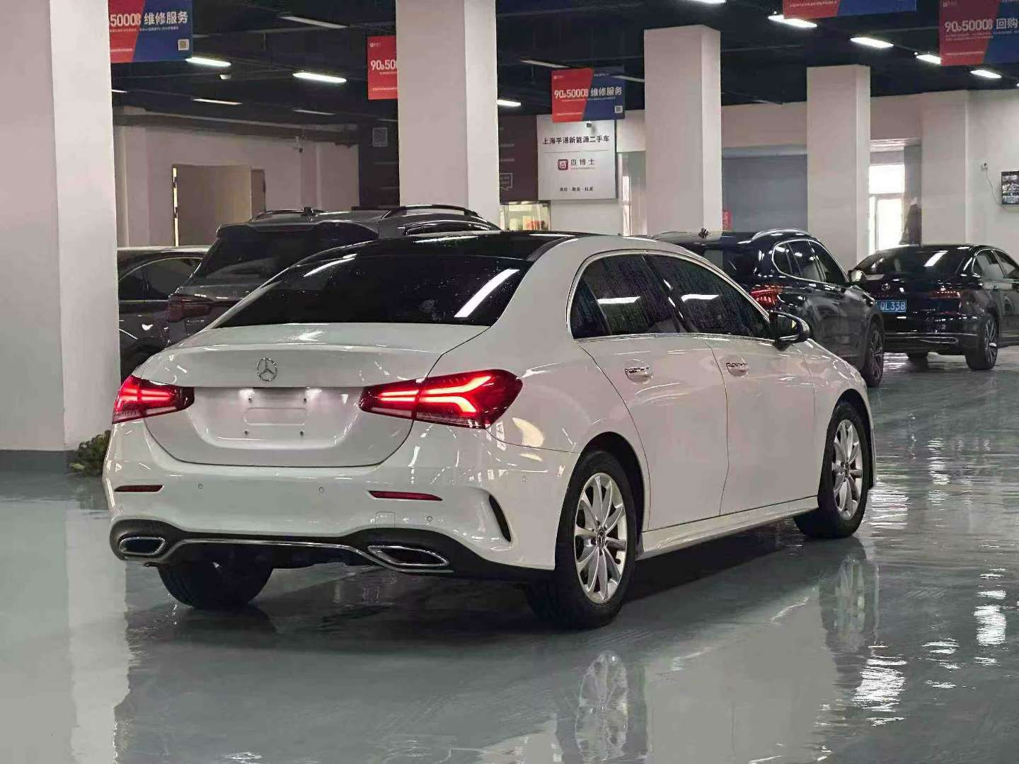 Mercedes-Benz A200L 1.3T Automatic Sport Dynamic 9