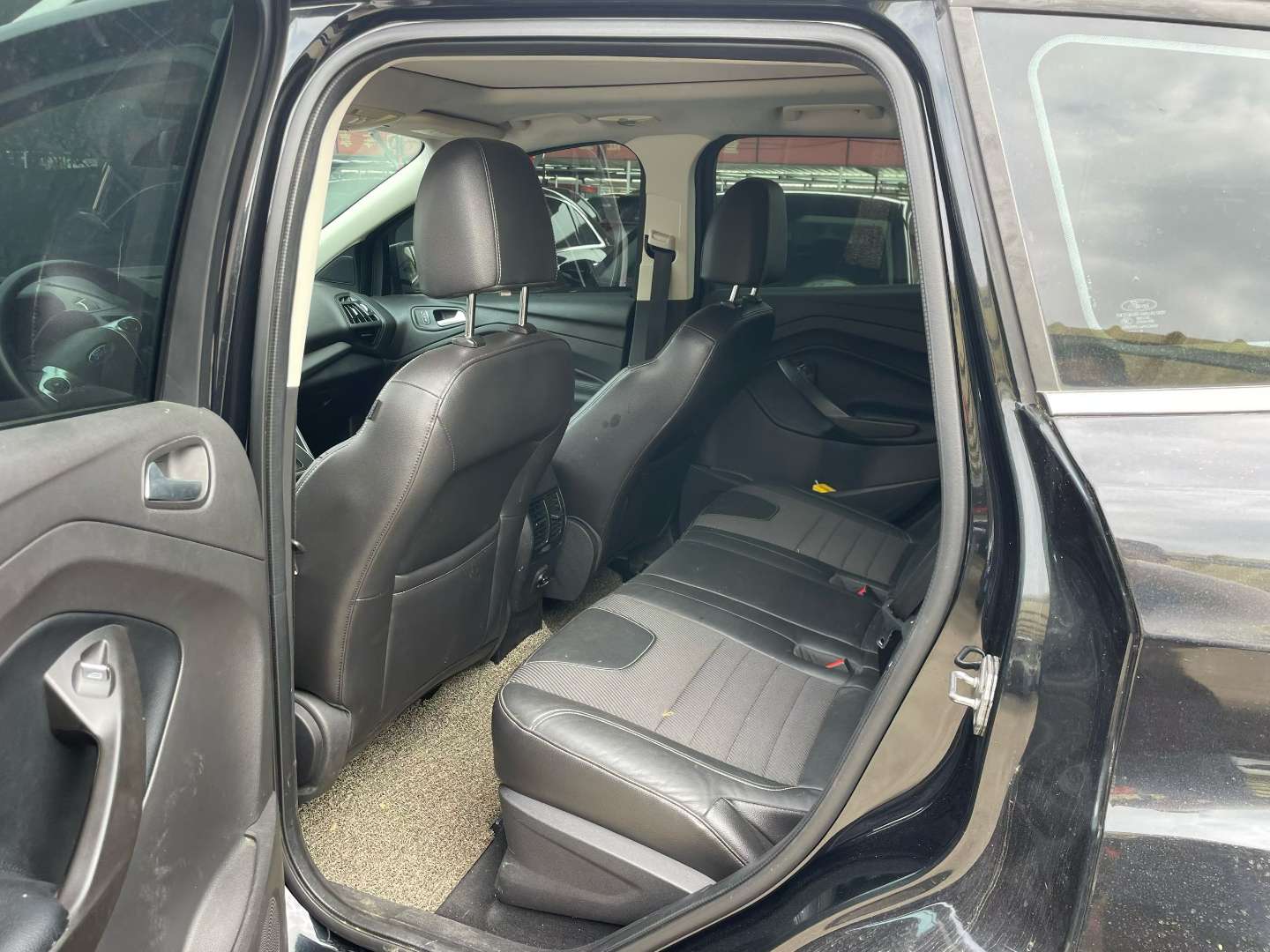 Ford Kuga 1.5T 6AT 4