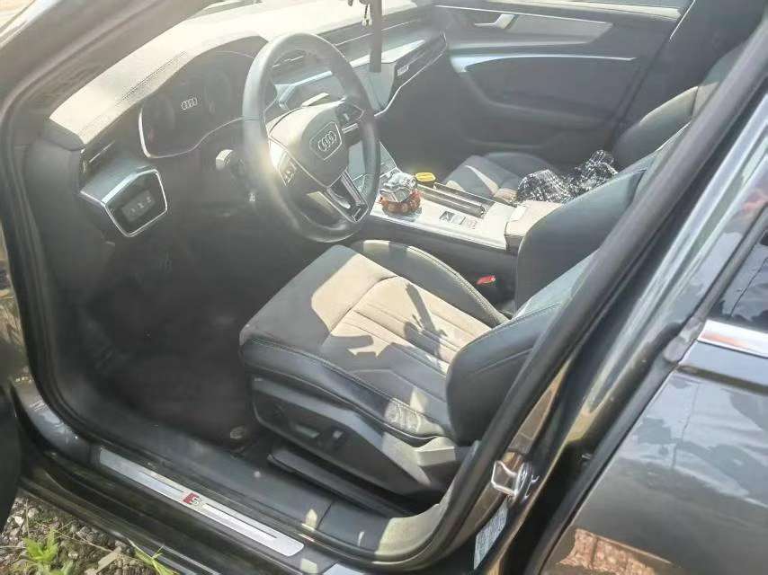 Audi A6L 2.0T 45 Select Dynamic 5