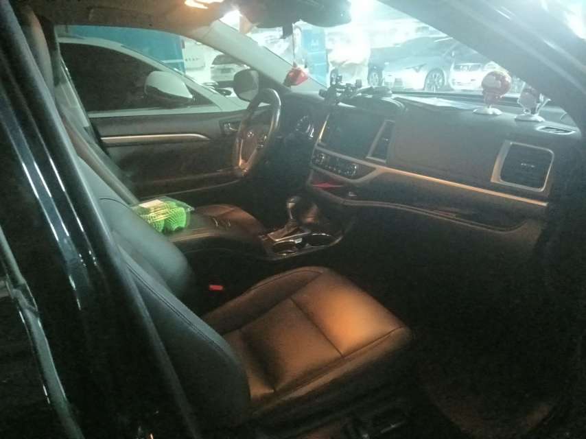 Toyota Highlander 2.0T AWD Premium 7-Seater 5