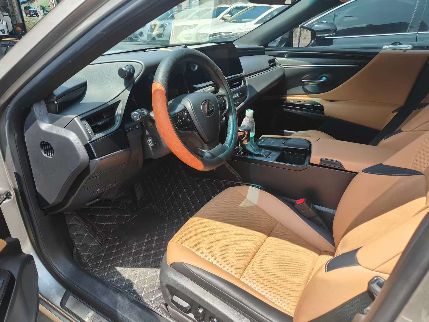 Lexus ES 2022 ES200 Power Sunroof 4
