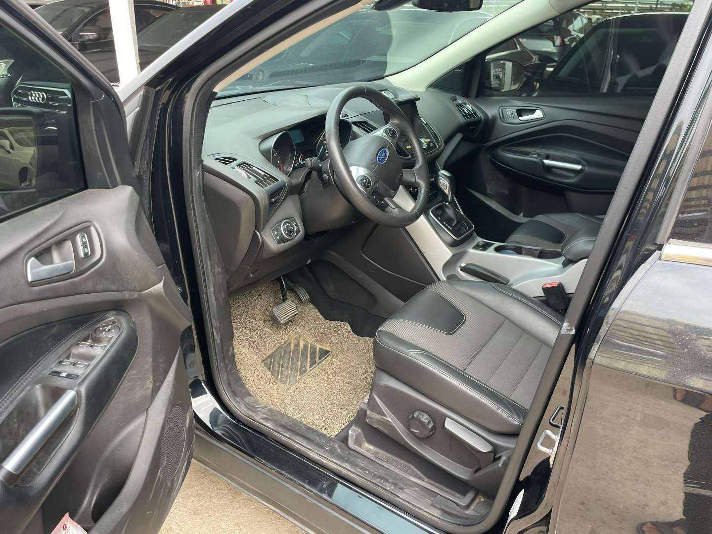 Ford Kuga 1.5T 6AT 2