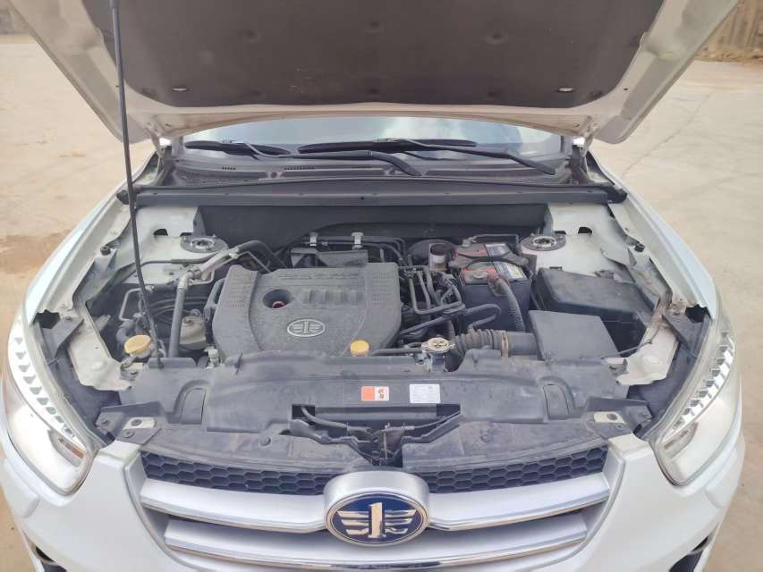 Bestune X80 2.3L Automatic 9