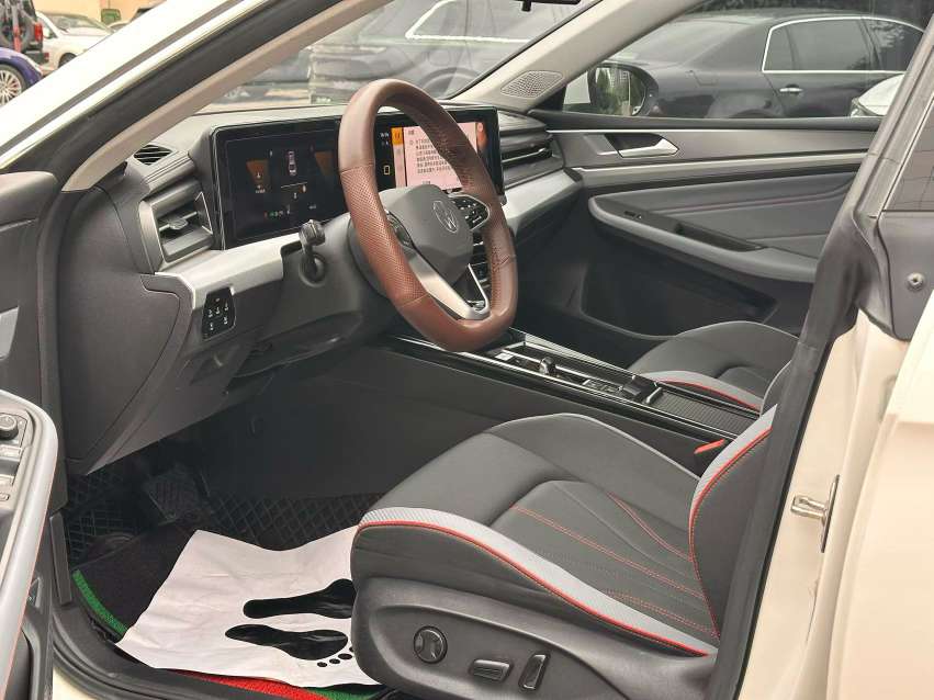 Volkswagen Lamando L 2023 1.4TSI 280TSI R-Line 4