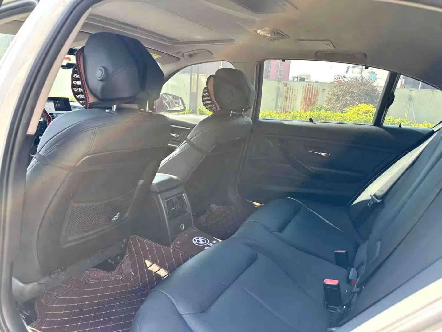BMW 3 Series 320Li 2.0T Sport 5